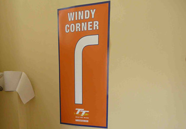 One of TTLegends.com's signs